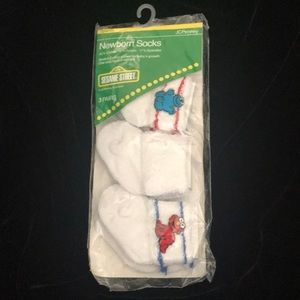 Sesame Street Newborn Socks